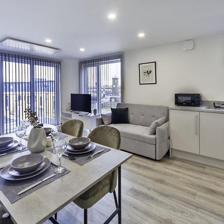 Modern And Bright 2 Bed Apartment In Ashford Άσφορντ Εξωτερικό φωτογραφία