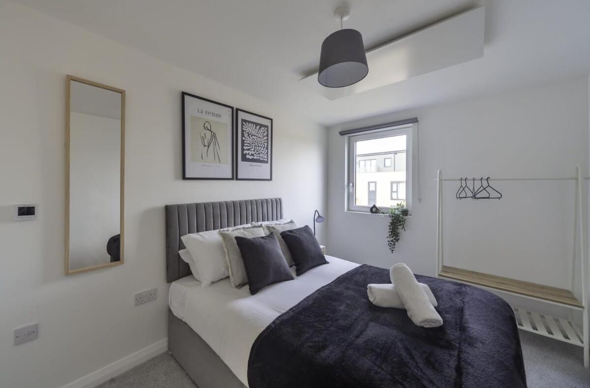 Modern And Bright 2 Bed Apartment In Ashford Άσφορντ Εξωτερικό φωτογραφία
